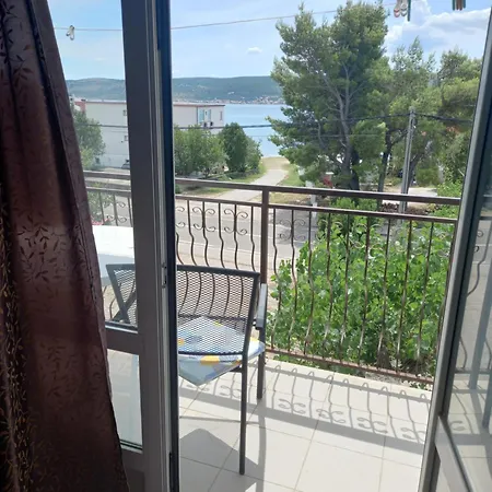 Vrsa Апартаменты Селине